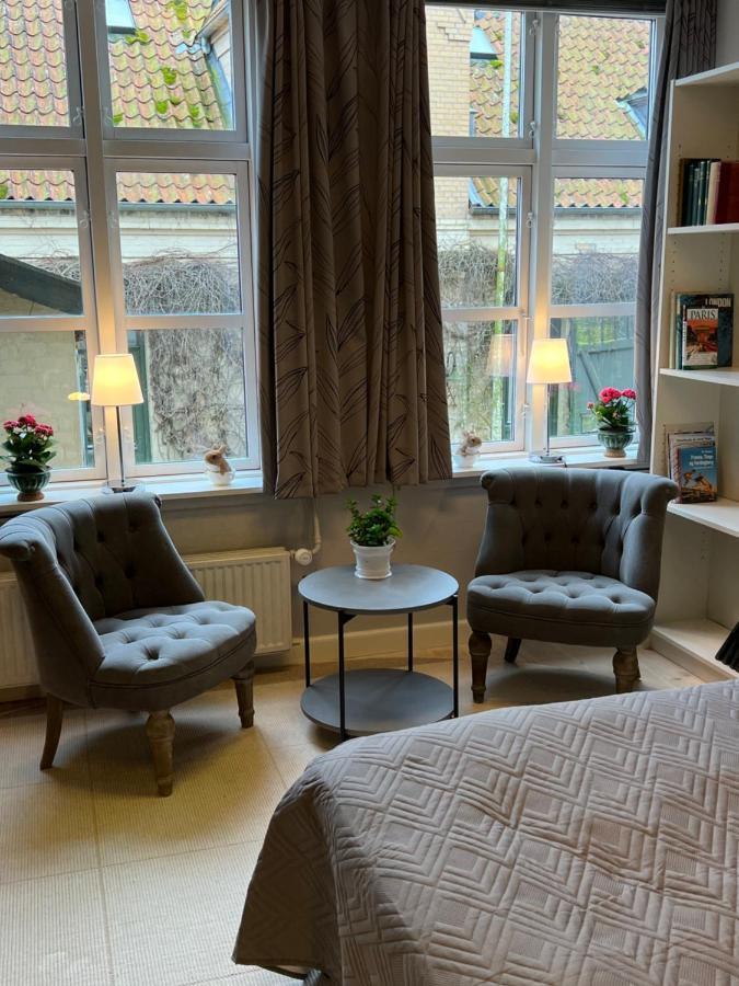 Apothekergaarden Stege Stuen Mod Gardhaven Bed & Breakfast Dış mekan fotoğraf