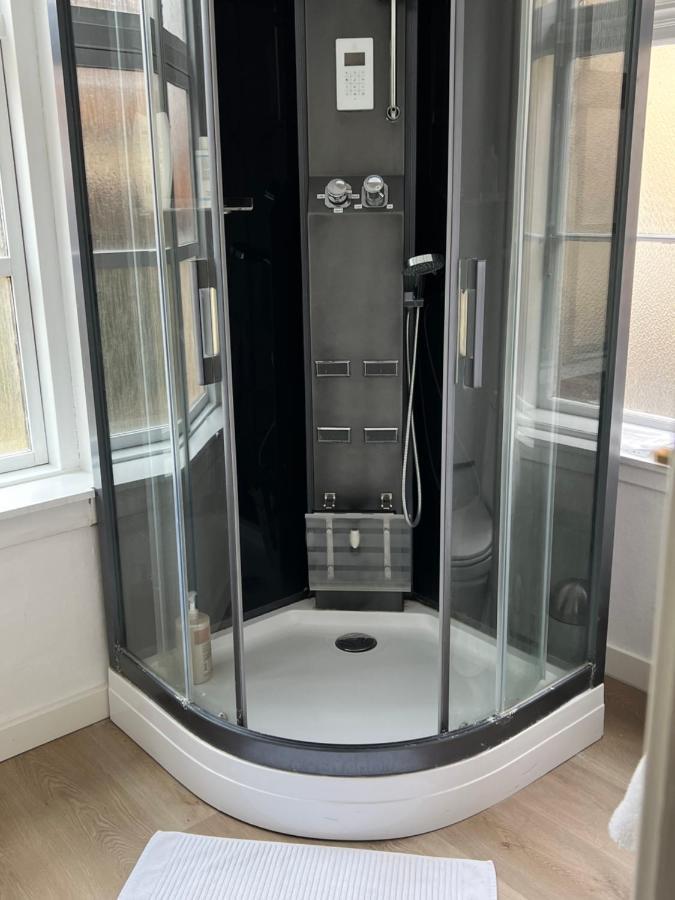 Apothekergaarden Stege Stuen Mod Gardhaven Bed & Breakfast Dış mekan fotoğraf
